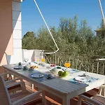 Santa Maria Luxury